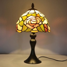 Tiffany Glasfënsteren Stil...